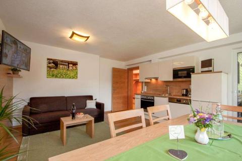 Apart Juen Zams | Apartment Bergwiese | Wohnraum Apart Juen Zams | Apartment Bergwiese | Wohnraum